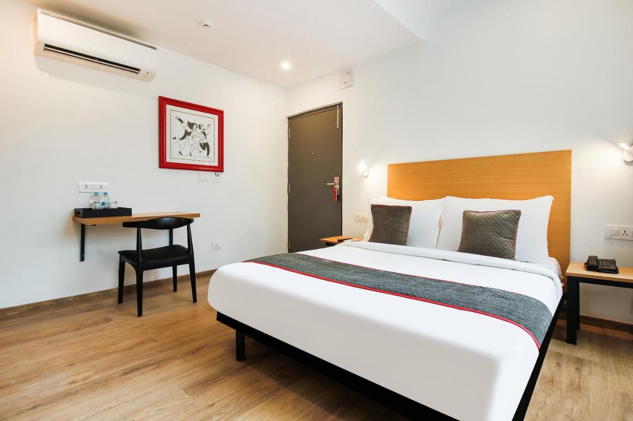 Oyo Townhouse 600 Gangothri Hotel Secundurabad Eksteriør billede