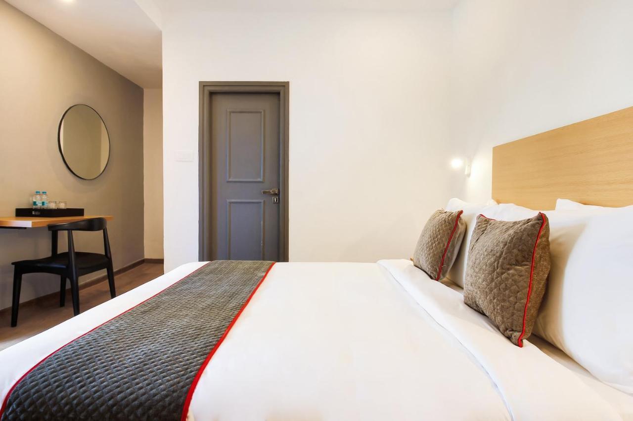 Oyo Townhouse 600 Gangothri Hotel Secundurabad Eksteriør billede
