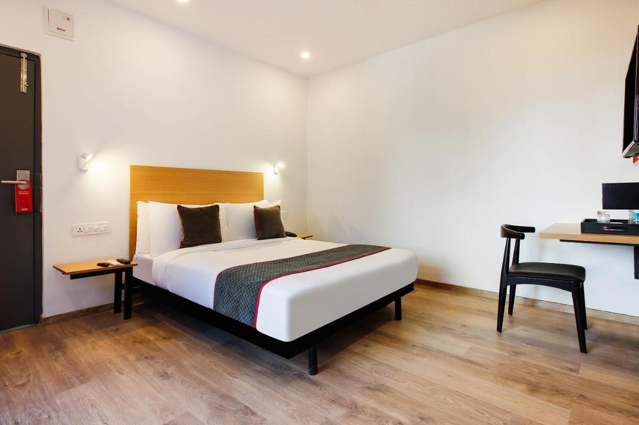 Oyo Townhouse 600 Gangothri Hotel Secundurabad Eksteriør billede