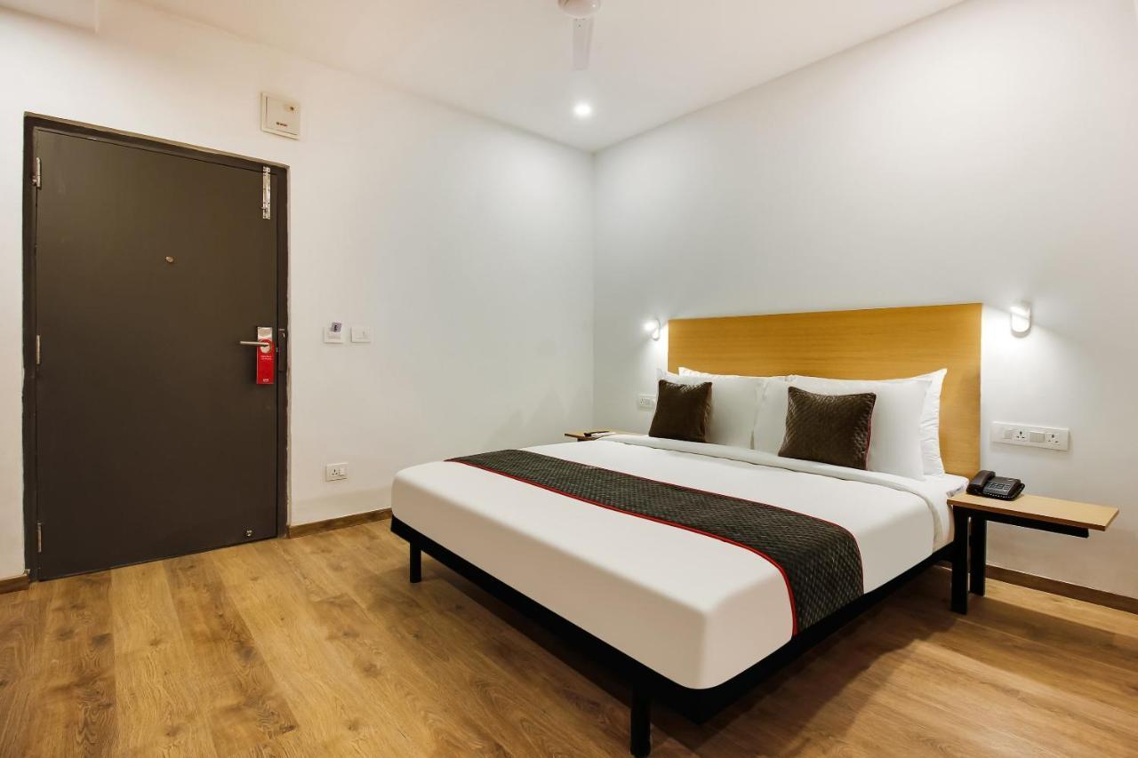 Oyo Townhouse 600 Gangothri Hotel Secundurabad Eksteriør billede